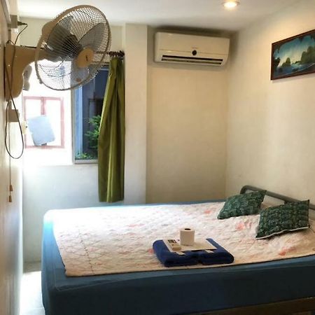 Miggy Guest House (Adults Only) Bangkok Eksteriør bilde